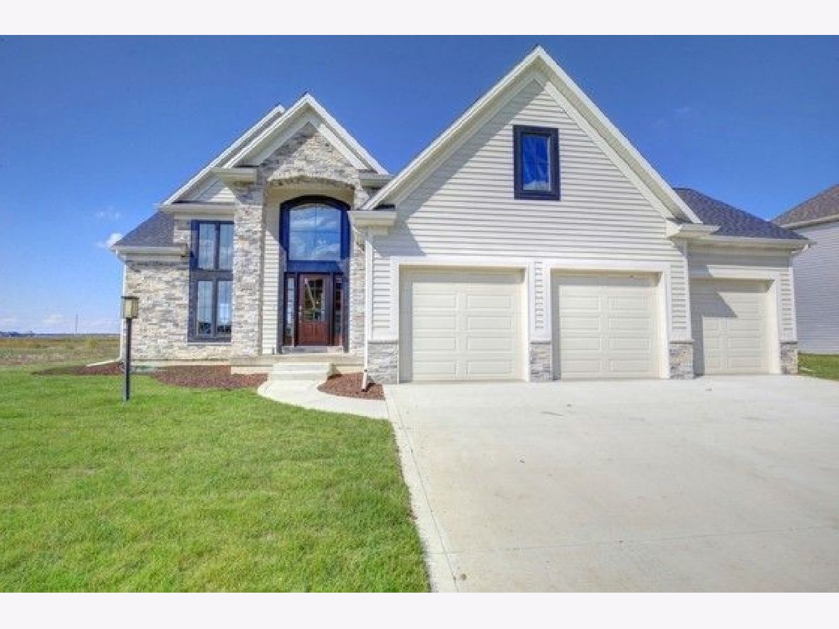Homes Sold Jacobs Landing Champaign Illinois, 5004 Abbey Fields