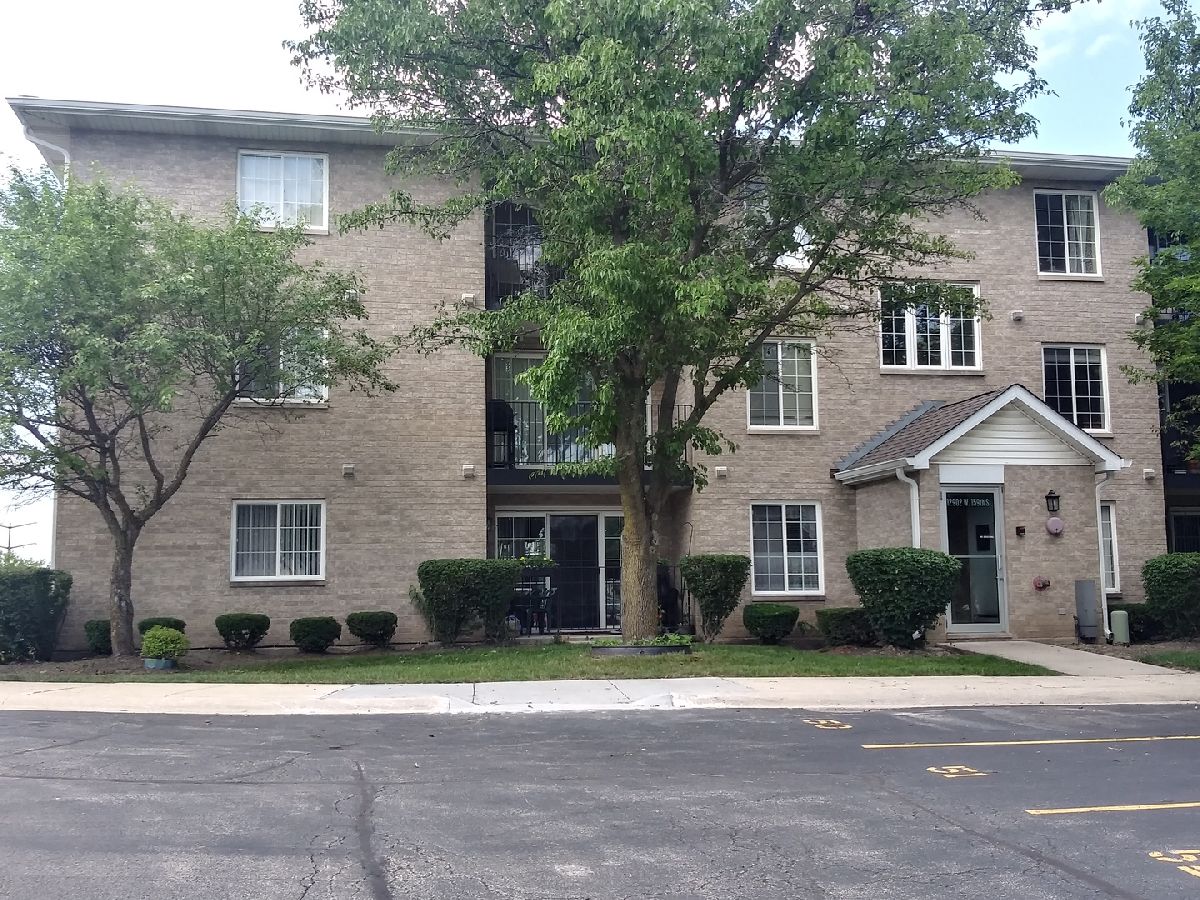 Condominiums Sold Homer Park Place Condos Homer Glen Illinois, 12902 159th