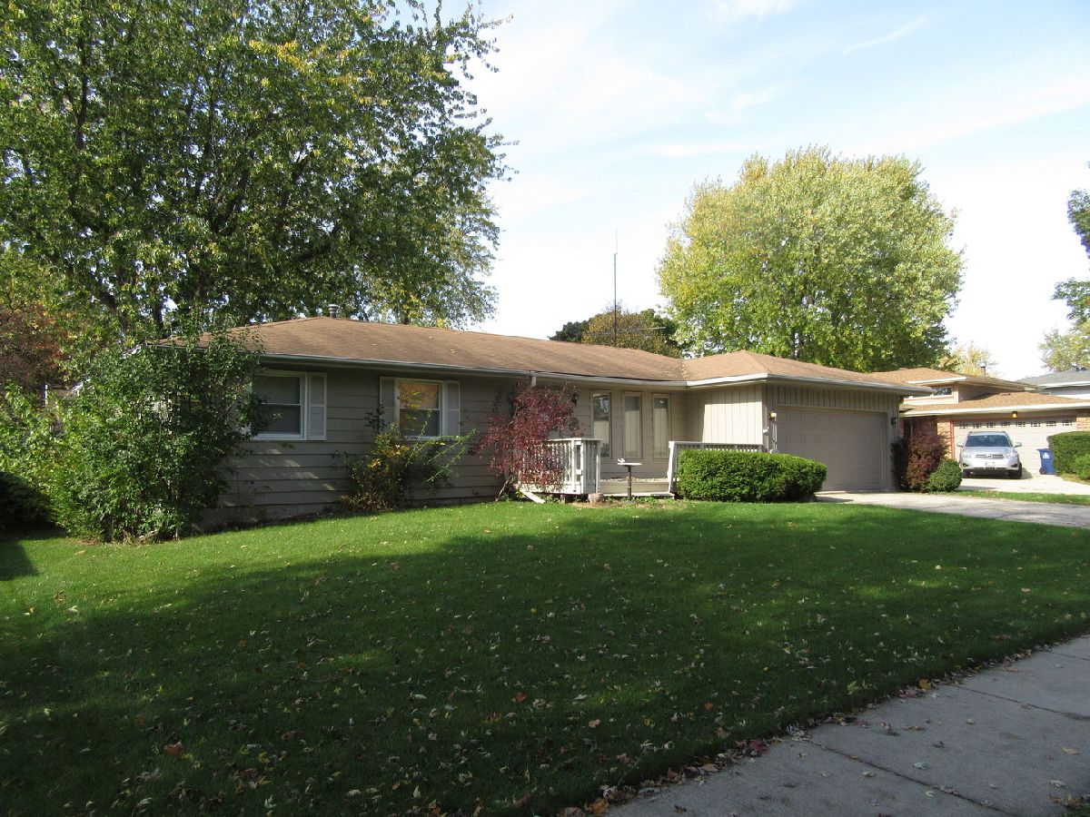 Homes Rented Indian Trail West Aurora Illinois, 1130 Laurel