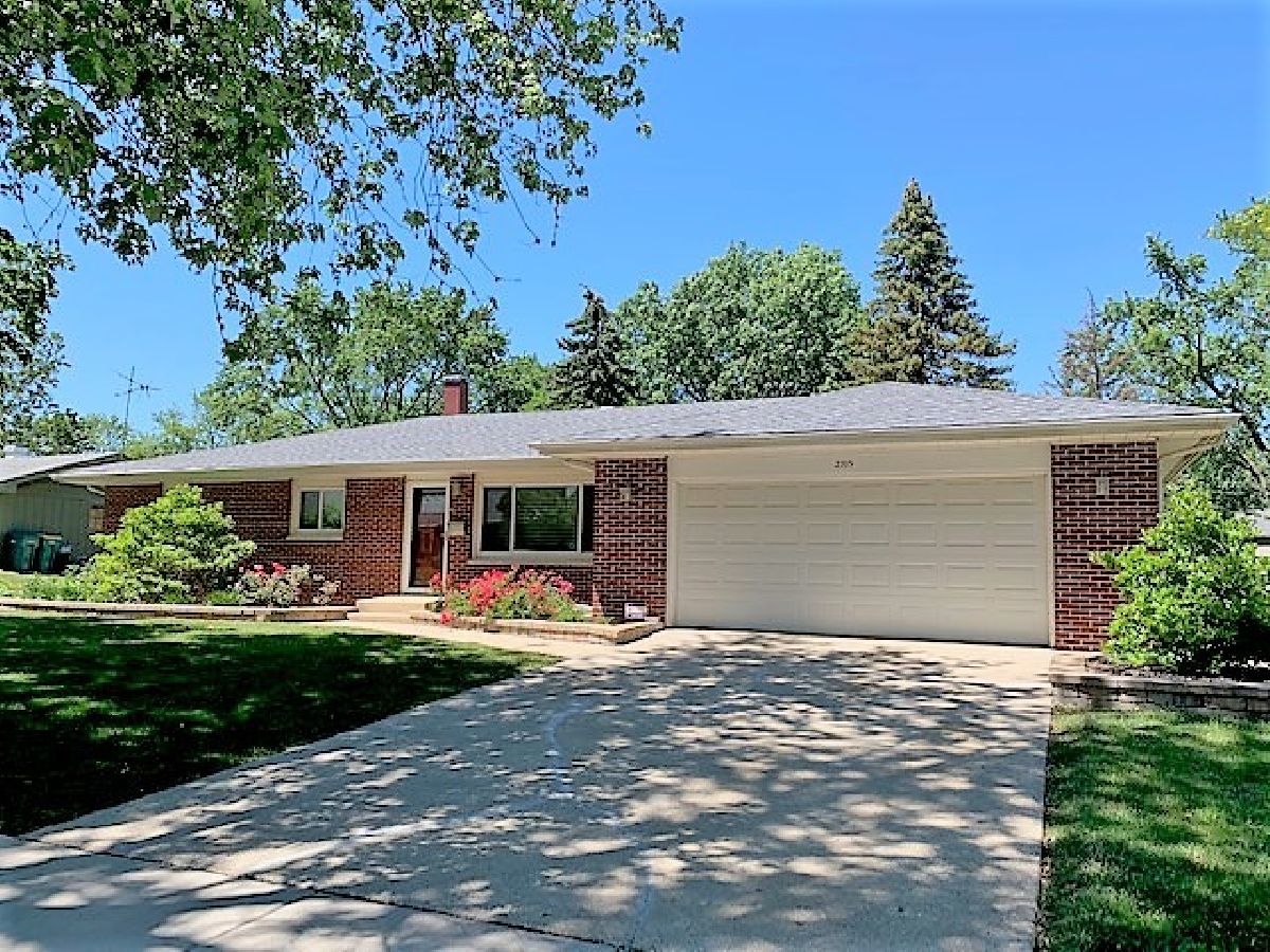 Homes Sold Black Road Acres Joliet Illinois, 2315 Mayfield