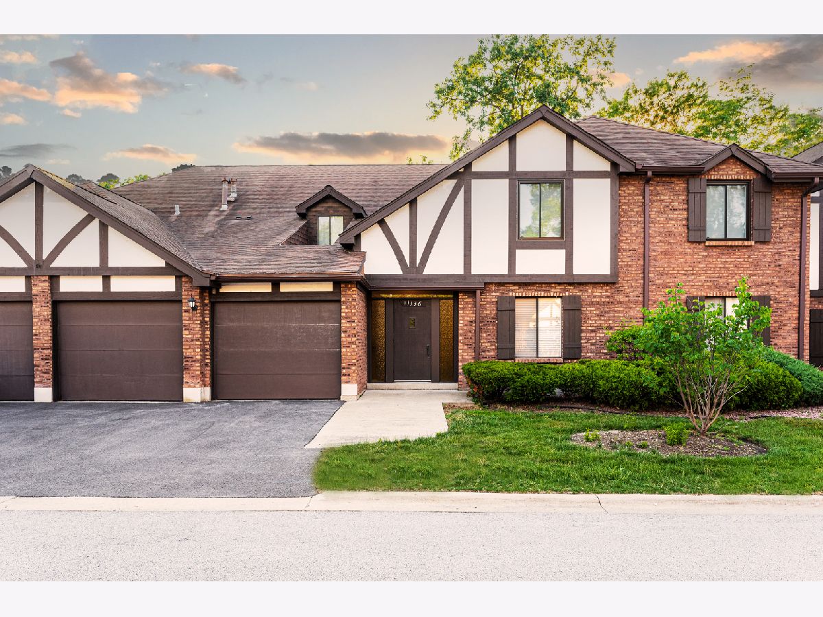 The Timbers Palos Hills IL, Condominiums For Sale & For Rent Sadie