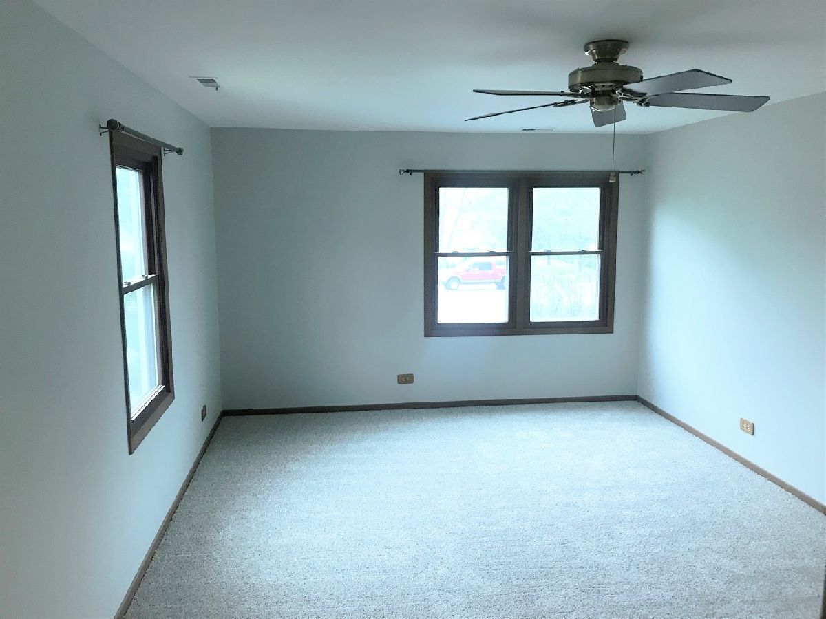 Townhomes Sold Nichols Grove Palatine Illinois, 2028 Old Hicks