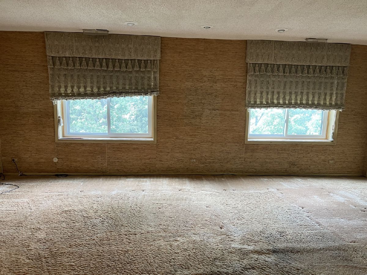 Condominiums Sold Lincoln Tower Skokie Illinois, 7601 Lincoln