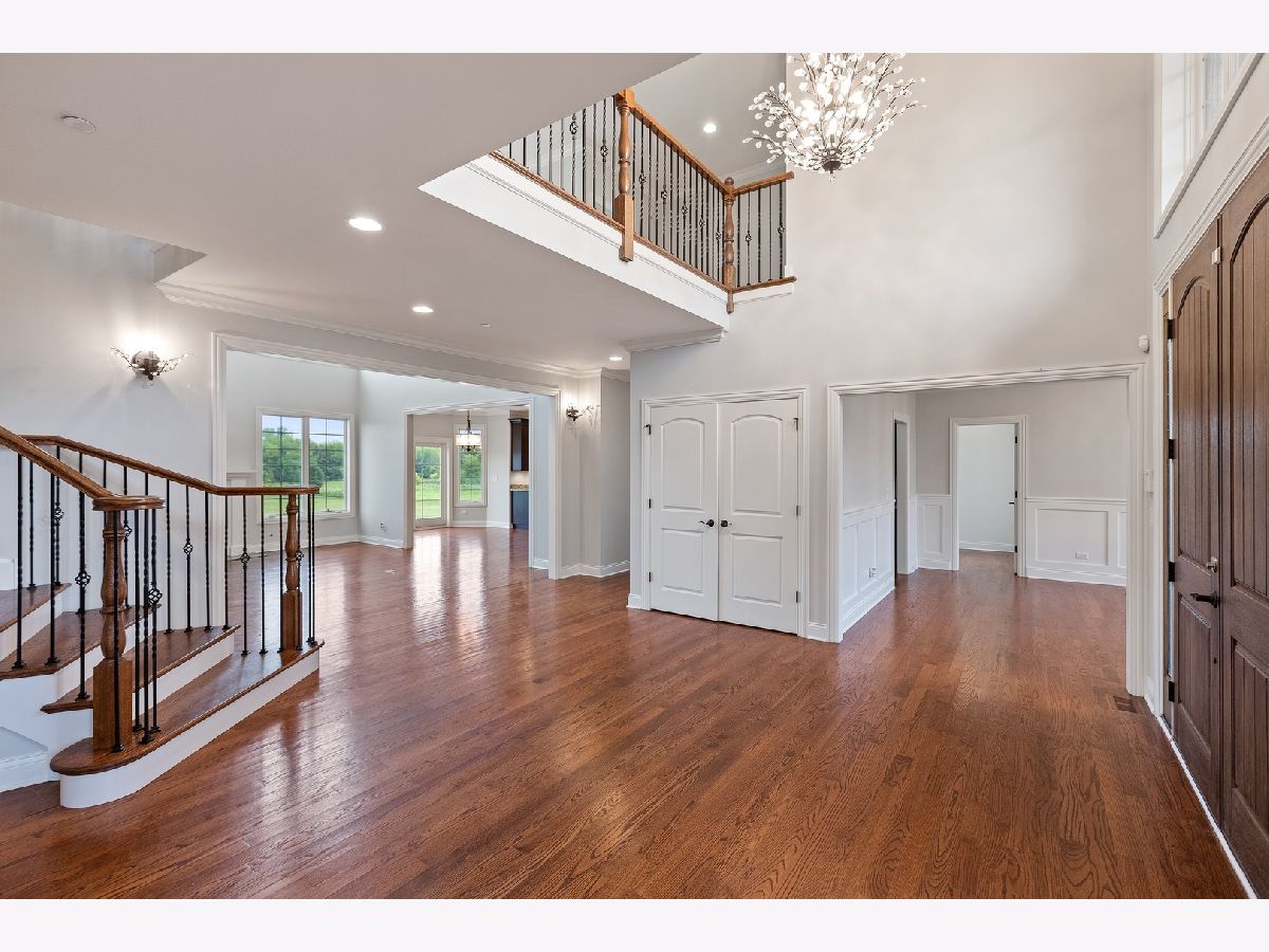 Homes Sold Enclave Of Heritage Estates Lake Barrington Illinois, 23190 Enclave