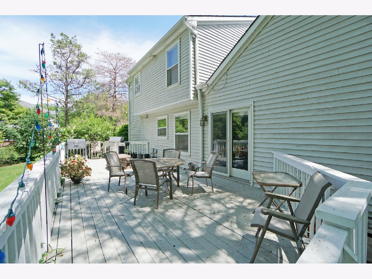 Homes & Condos & Townhomes Sold Grosse Pointe Vernon Hills Illinois, 100 Julie