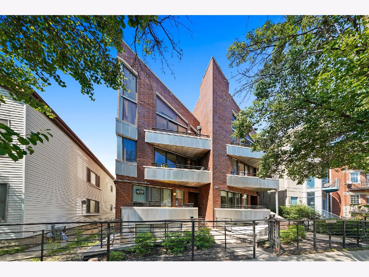 Condos & Townhomes Sold Hubbard Point Chicago Illinois, 1360 Hubbard