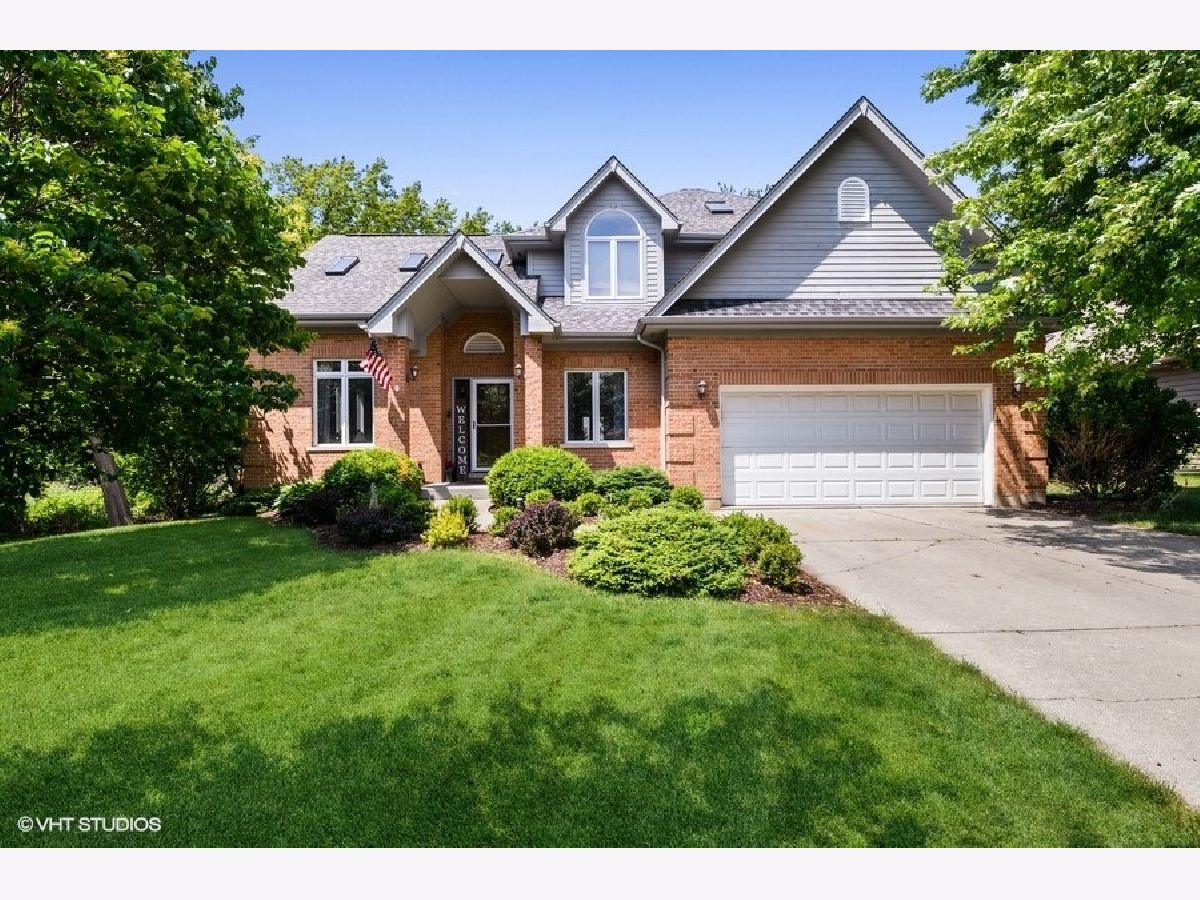 Homes Sold Native Run Crystal Lake Illinois, 718 Ceresia