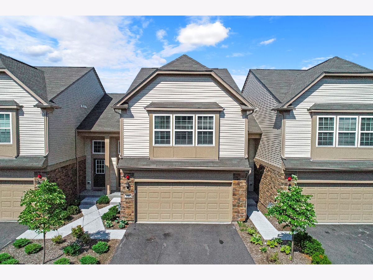 Condos & Townhomes Sold Autumn Creek Townes Yorkville Illinois, 1494 Orchid