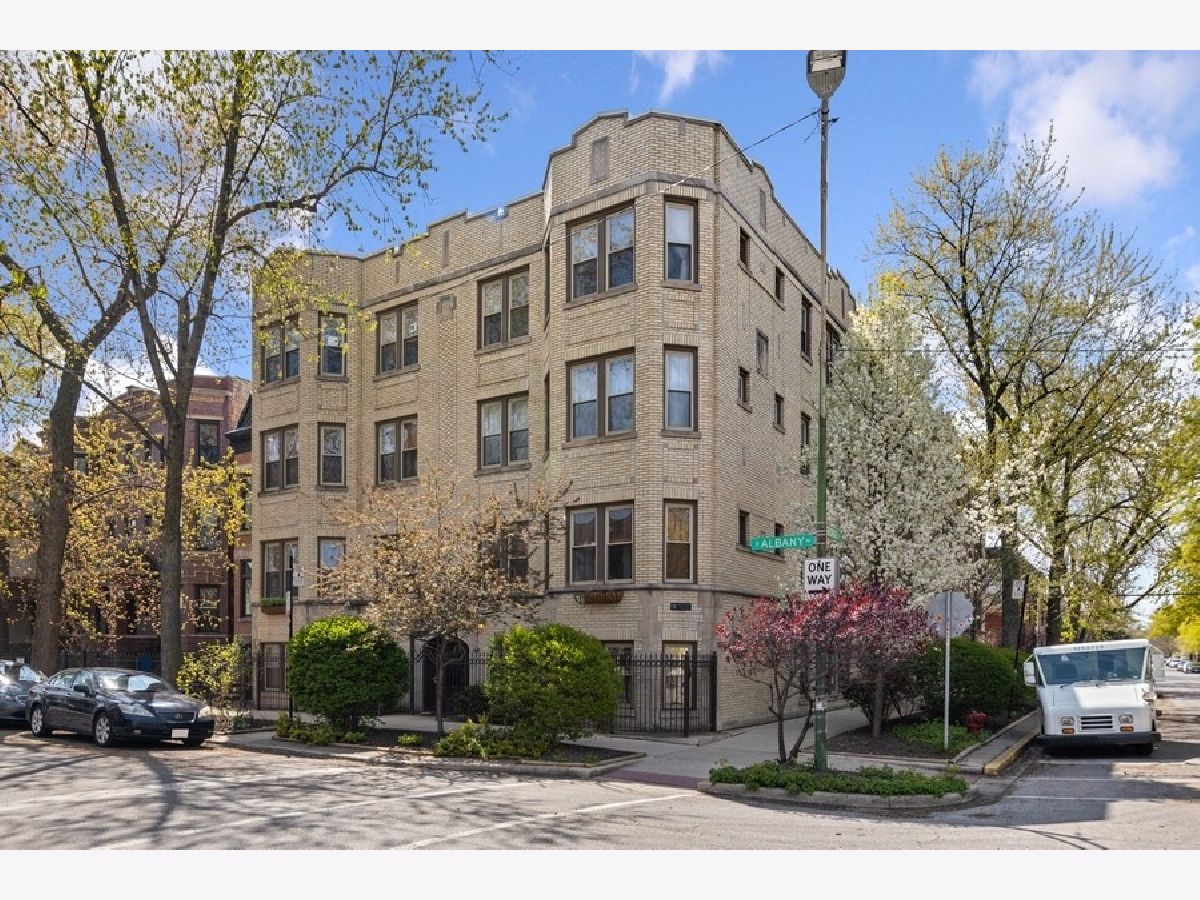 Condominiums Sold Albany George Condos Chicago Illinois, 2858 Albany