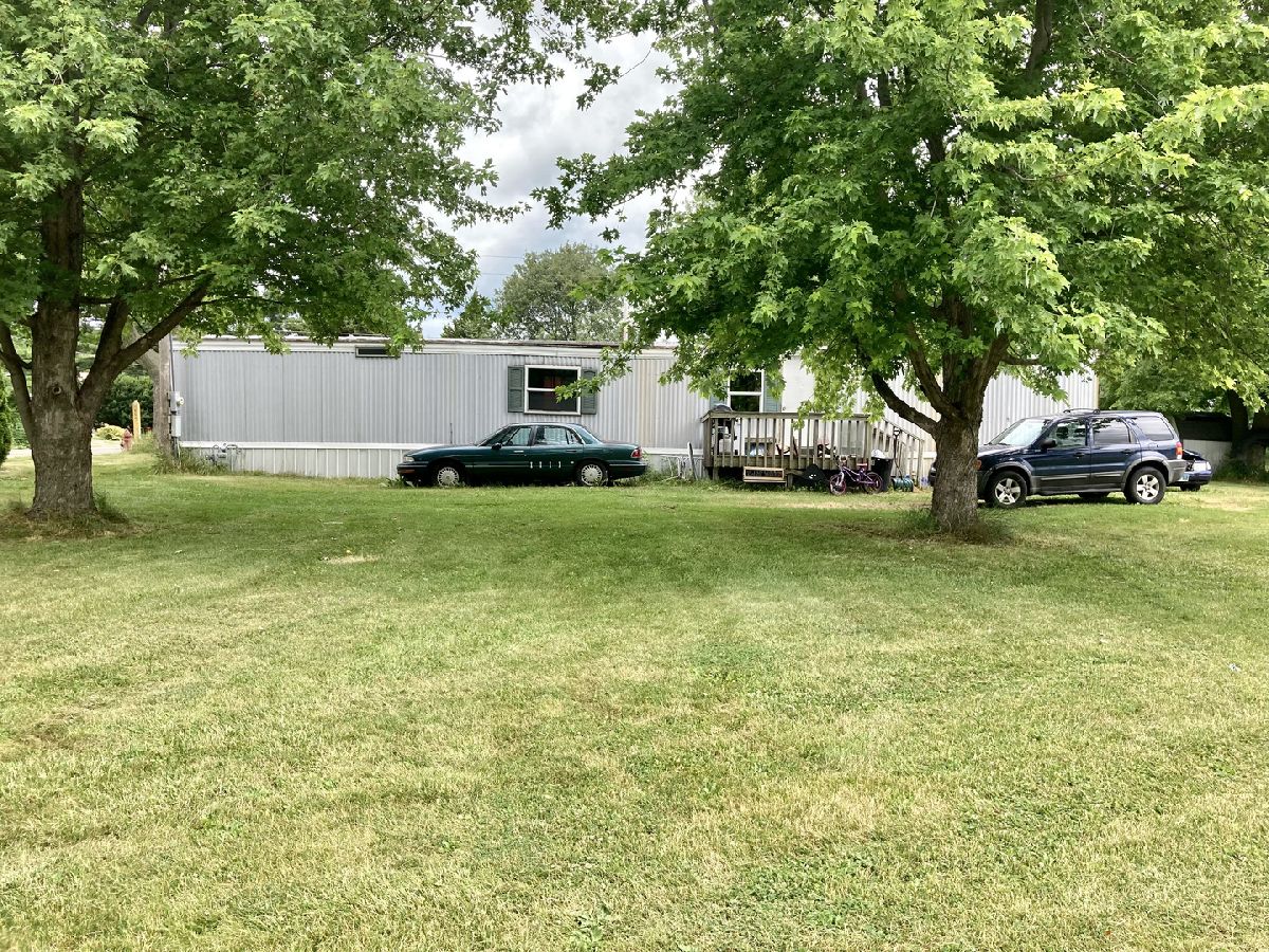  Sold Neponset Illinois, 609 Elm