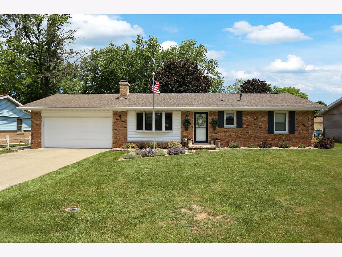 Homes Sold Prichard's St Joseph Illinois, 206 Evergreen