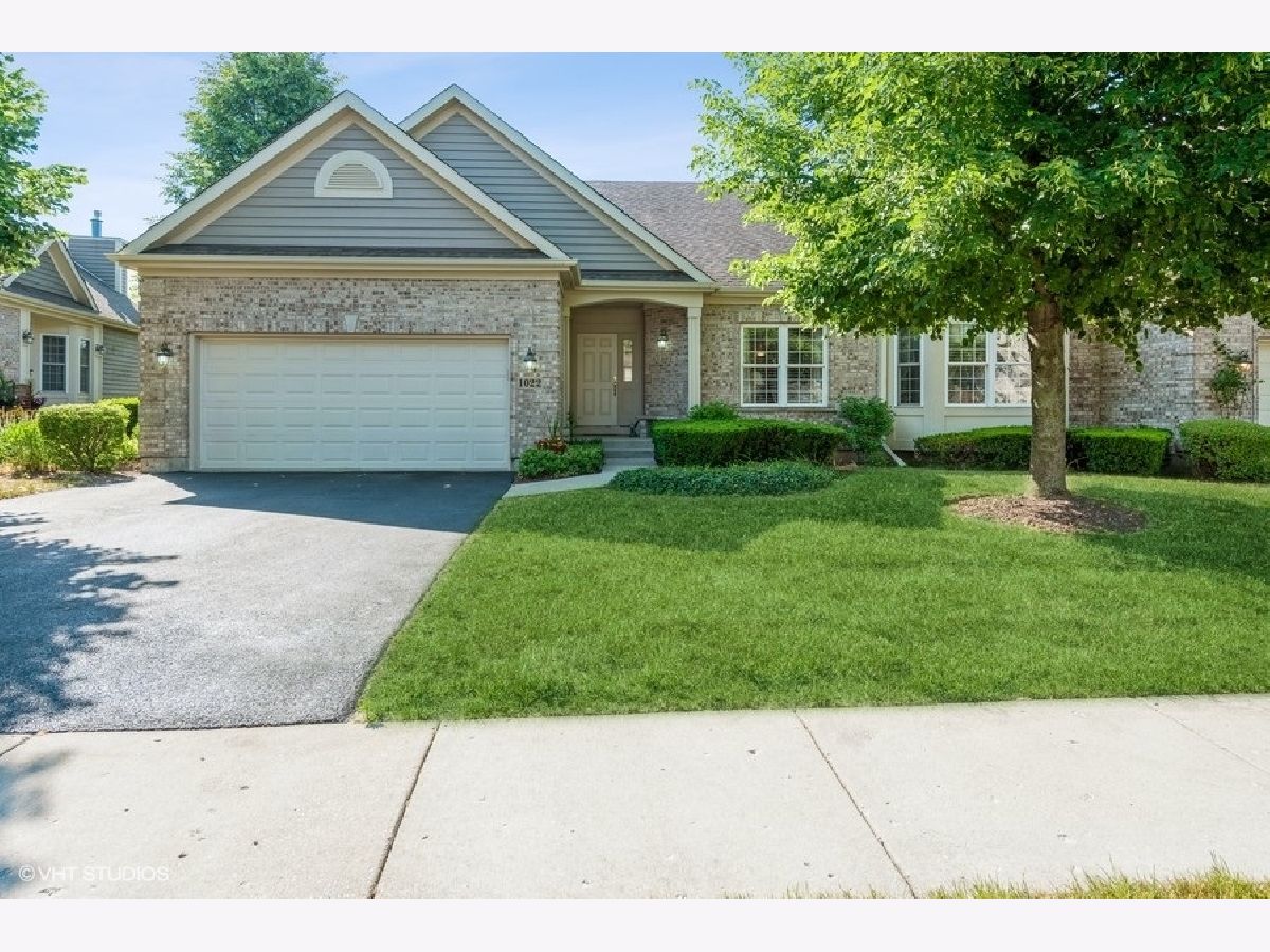 Condos & Townhomes & Homes Sold Bull Valley Greens Woodstock Illinois, 1022 Harrow Gate