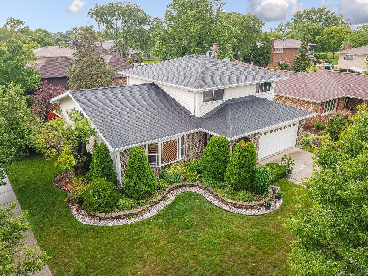 Homes Sold La Grande Vista Oak Forest Illinois, 6036 La Paz