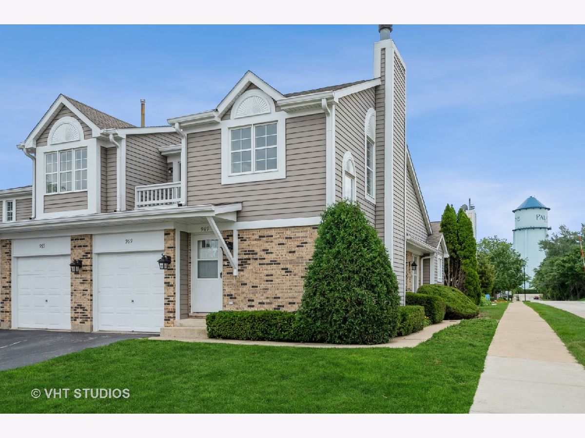 Townhomes Sold Hidden Cove Palatine Illinois, 969 Cove