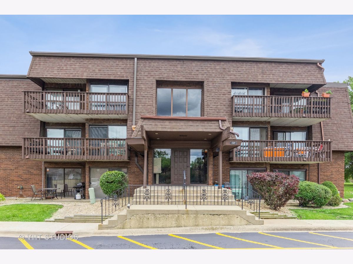 Condominiums Sold Richmond Circle Joliet Illinois, 1619 Richmond