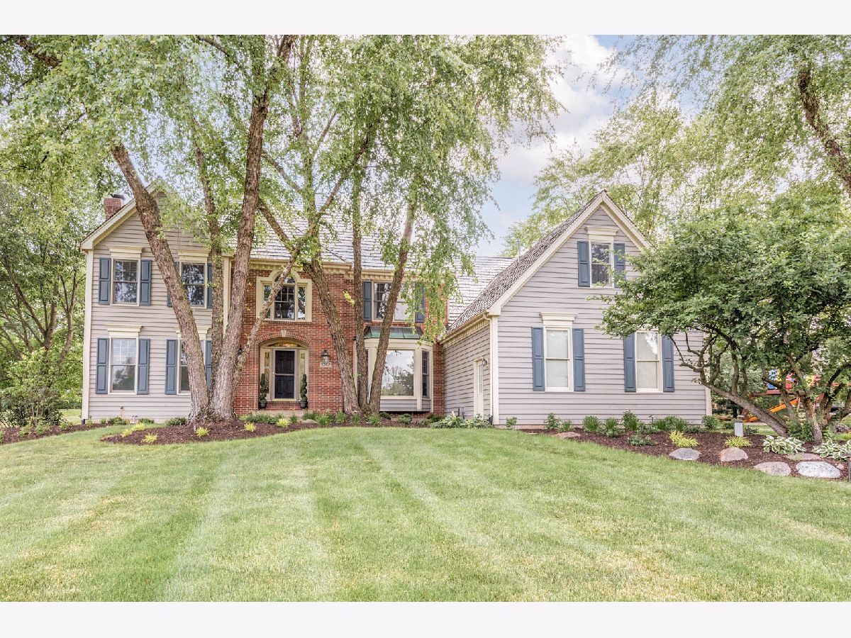 Homes Sold Paradise Grove Crystal Lake Illinois, 5708 Winding