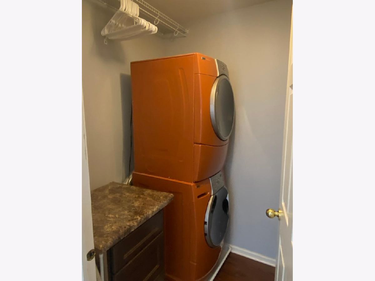 Townhomes Sold Abington Woods Aurora Illinois, 396 Abington Woods