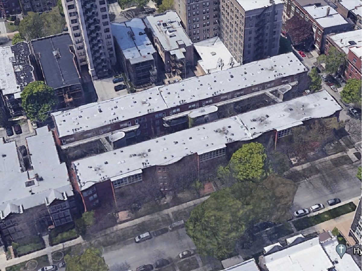 Condos & Townhomes Rented Hedgerow Chicago Illinois, 5400 Hyde Park