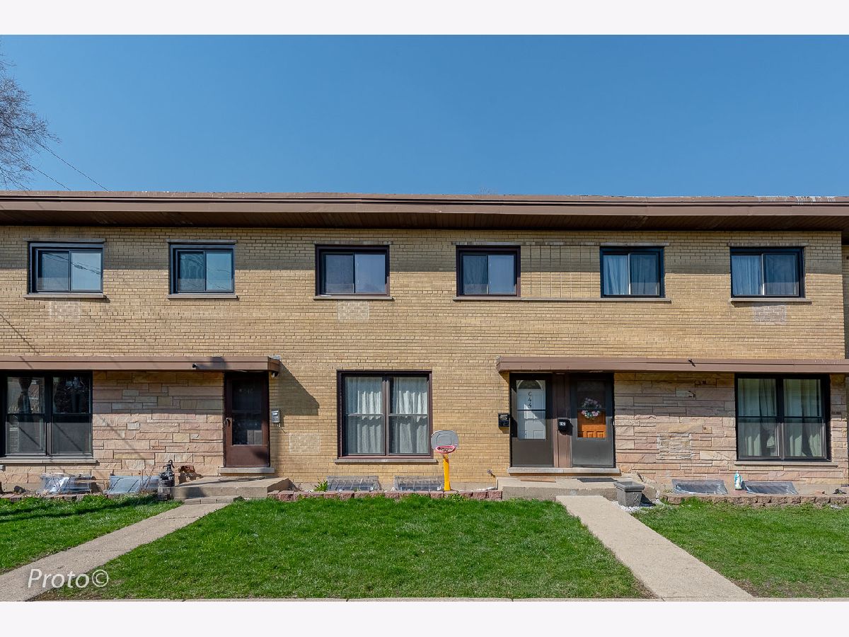 Townhomes Sold Maple Crest Mount Prospect Illinois, 644 Maple