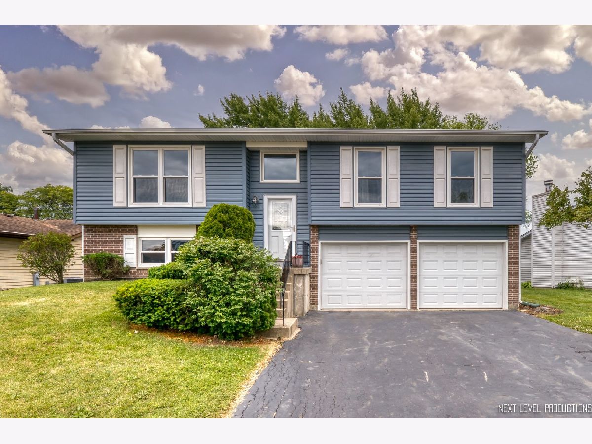 Homes Sold Westbury Hoffman Estates Illinois, 1111 Shagbark