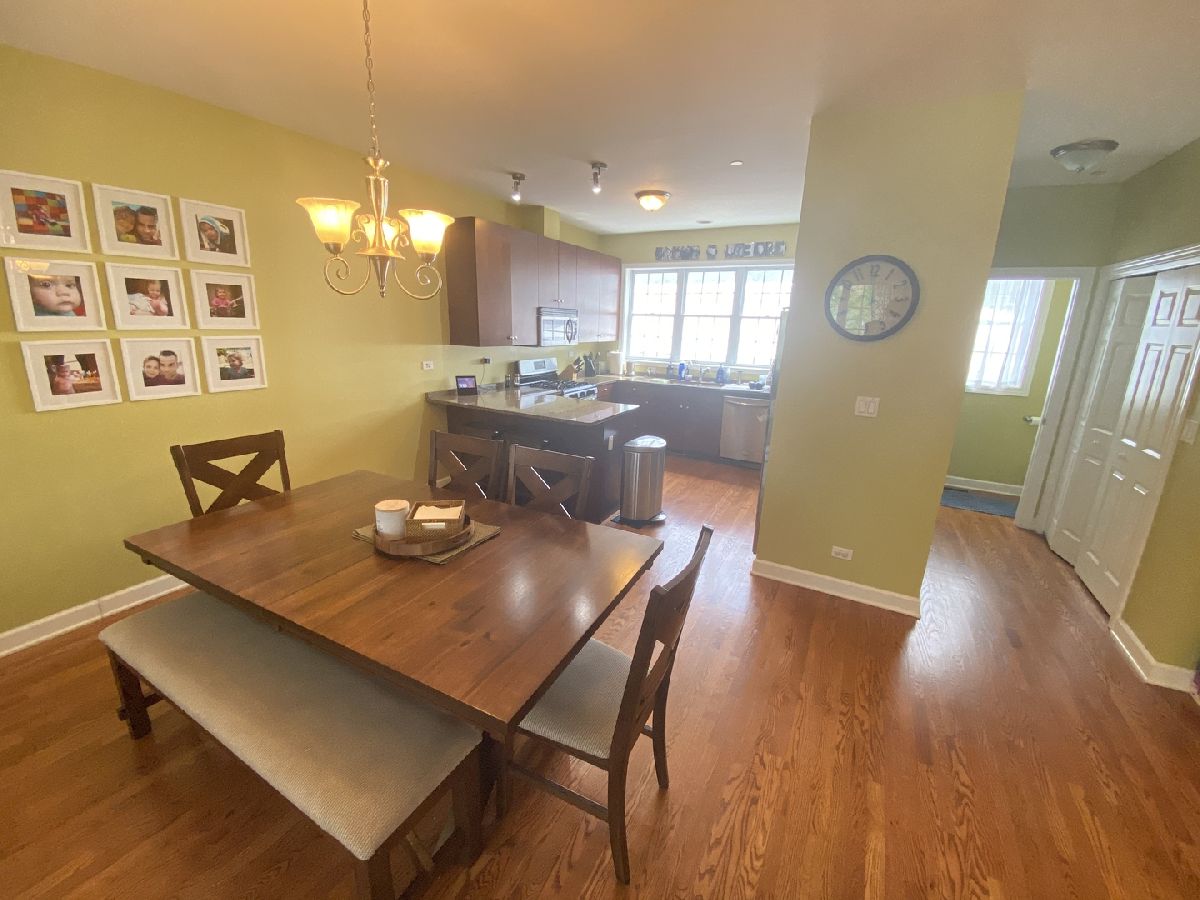 Townhomes & Condos Rented Church Street Village Evanston Illinois, 1677 Church