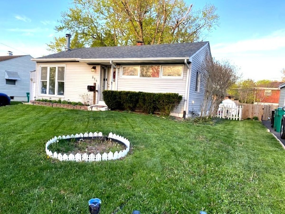Homes Sold Black Road Acres Joliet Illinois, 814 Kenilworth