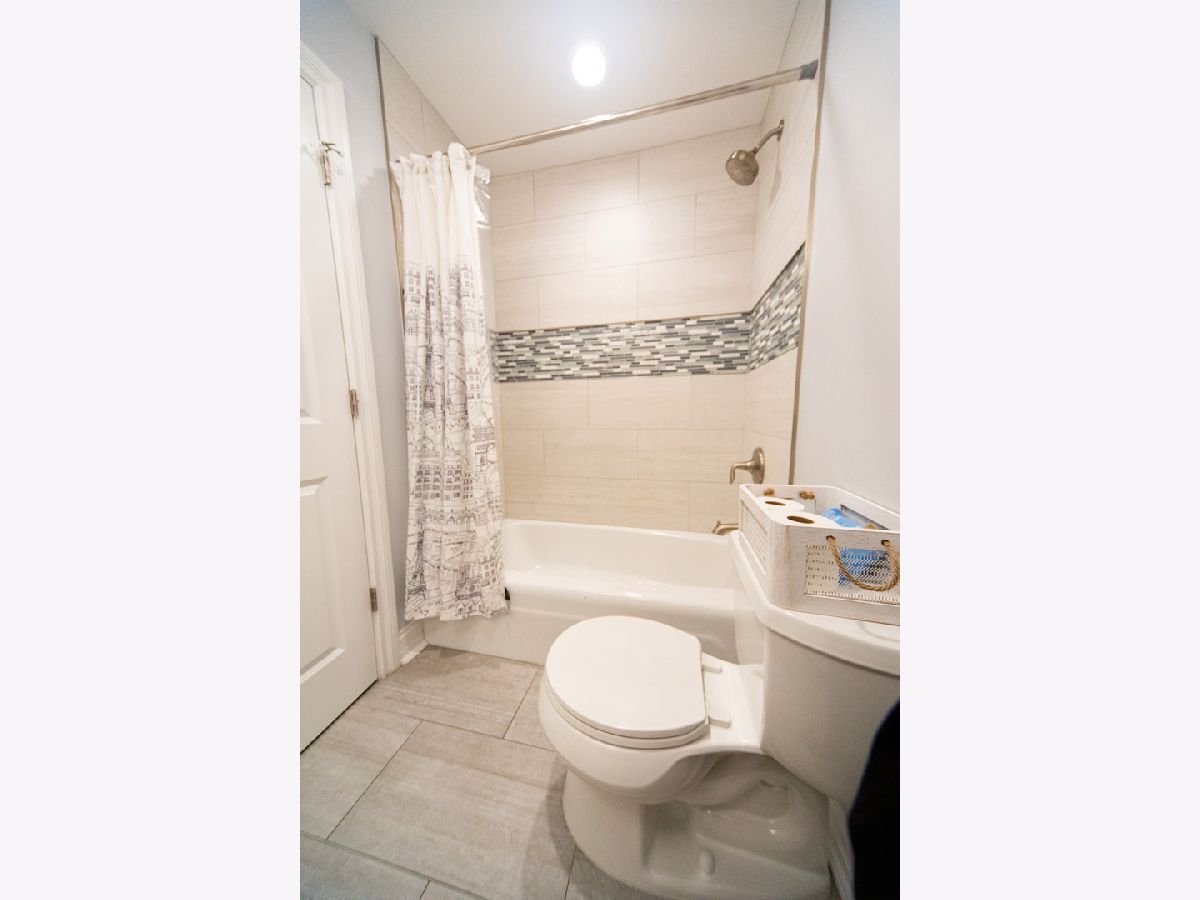 Condominiums Sold Gross Point Towers Skokie Illinois, 9244 Gross Point
