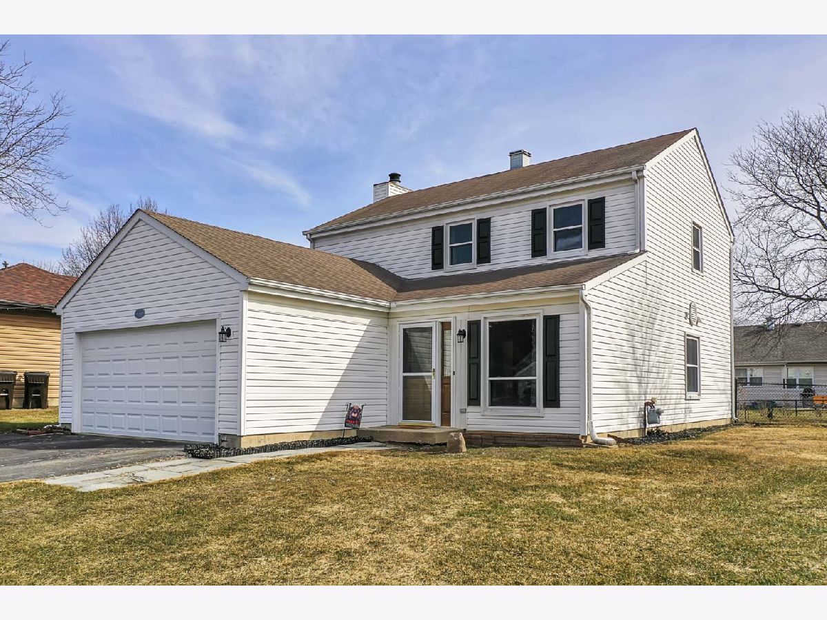 Homes Sold The Orchards Lake Zurich Illinois, 586 Cortland