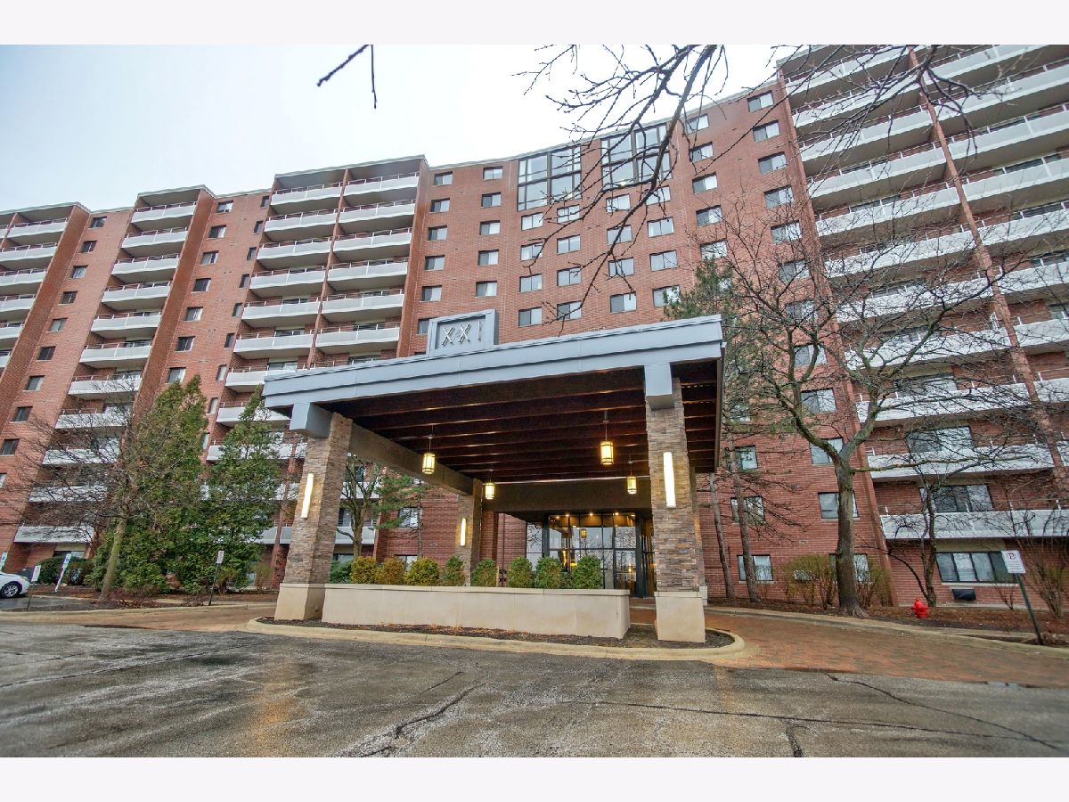 Condominiums Rented The Xxi Schaumburg Illinois, 21 Kristin