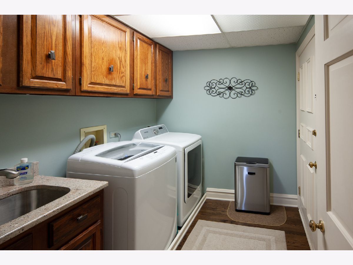 Homes Sold Oak Ridge North Barrington Illinois, 20822 Juniper