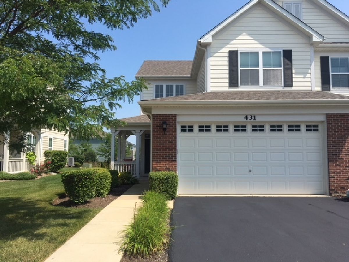 Homes & Townhomes Rented Providence Elgin Illinois, 431 Azalea