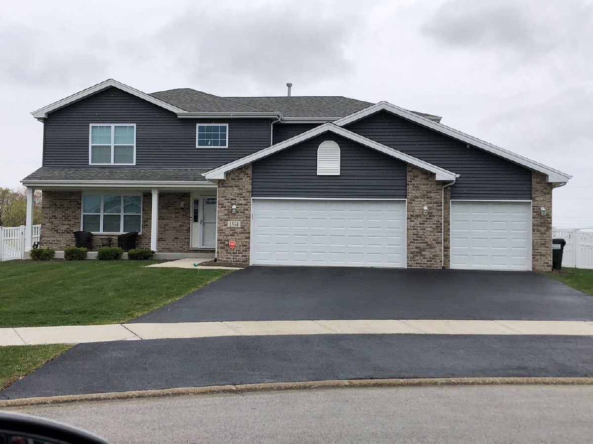 Homes & Townhomes Sold Prairie Park Beecher Illinois, 1465 Clifton