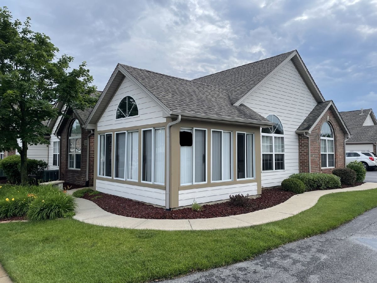 Townhomes Sold Stonegate Villas Manteno Illinois, 421 Stonegate