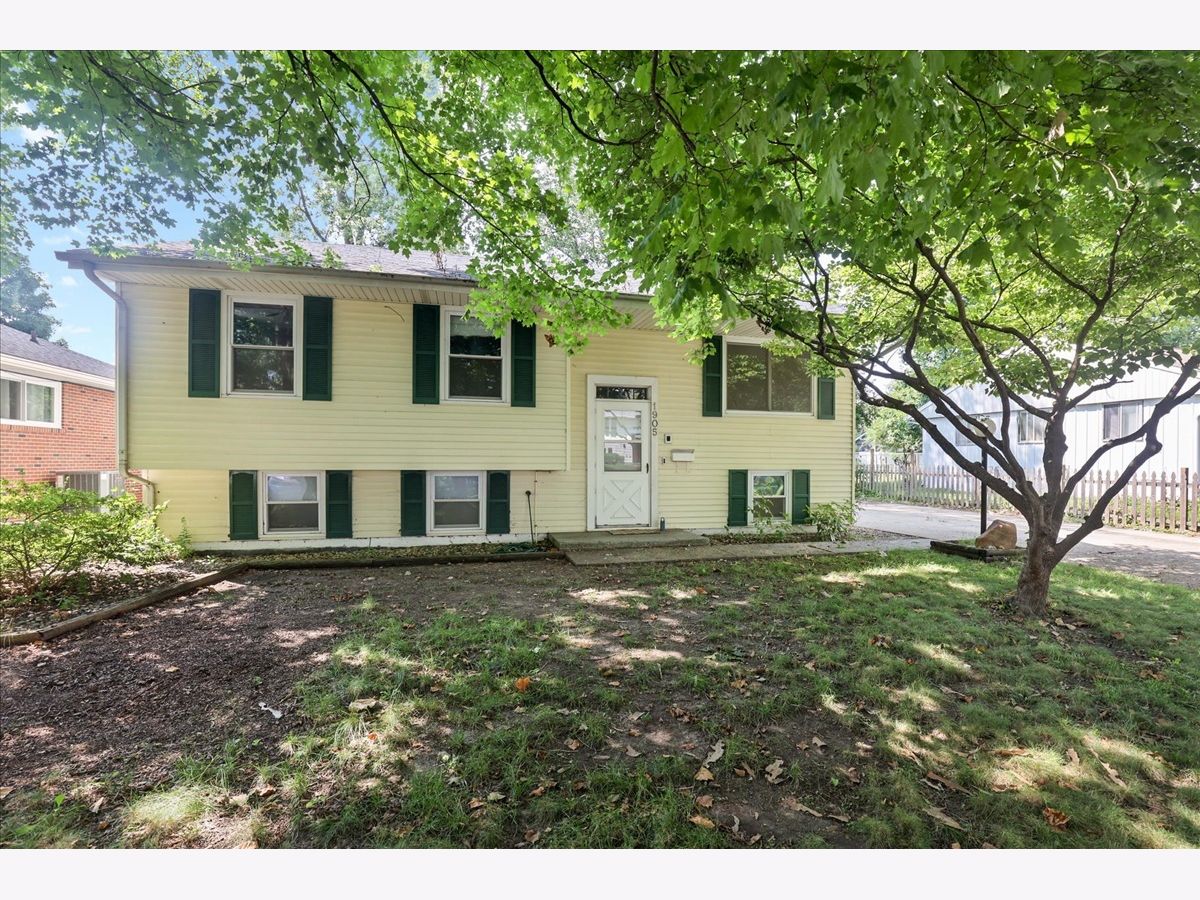 Homes Sold Lincolnwood Urbana Illinois, 1905 Michigan