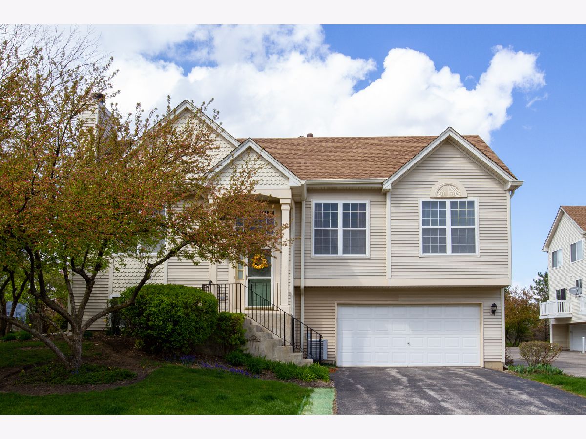 Townhomes & Homes Rented Greystone Gurnee Illinois, 1600 Superior