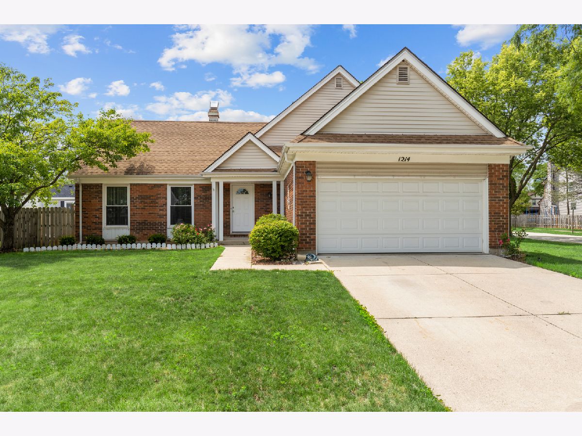 Homes Sold Devonshire Buffalo Grove Illinois, 1214 Brandywyn