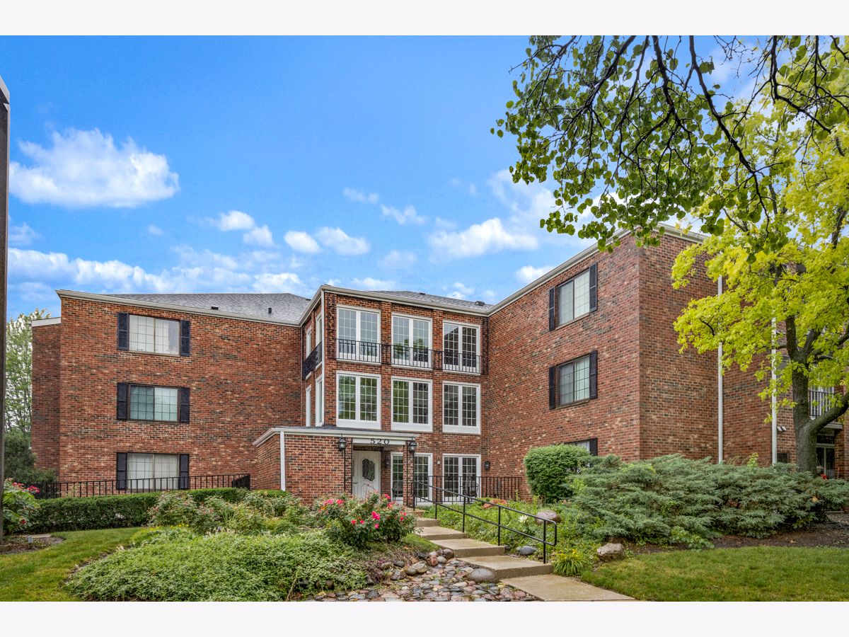 Condominiums Sold Park Orleans Elk Grove Village Illinois, 520 Biesterfield