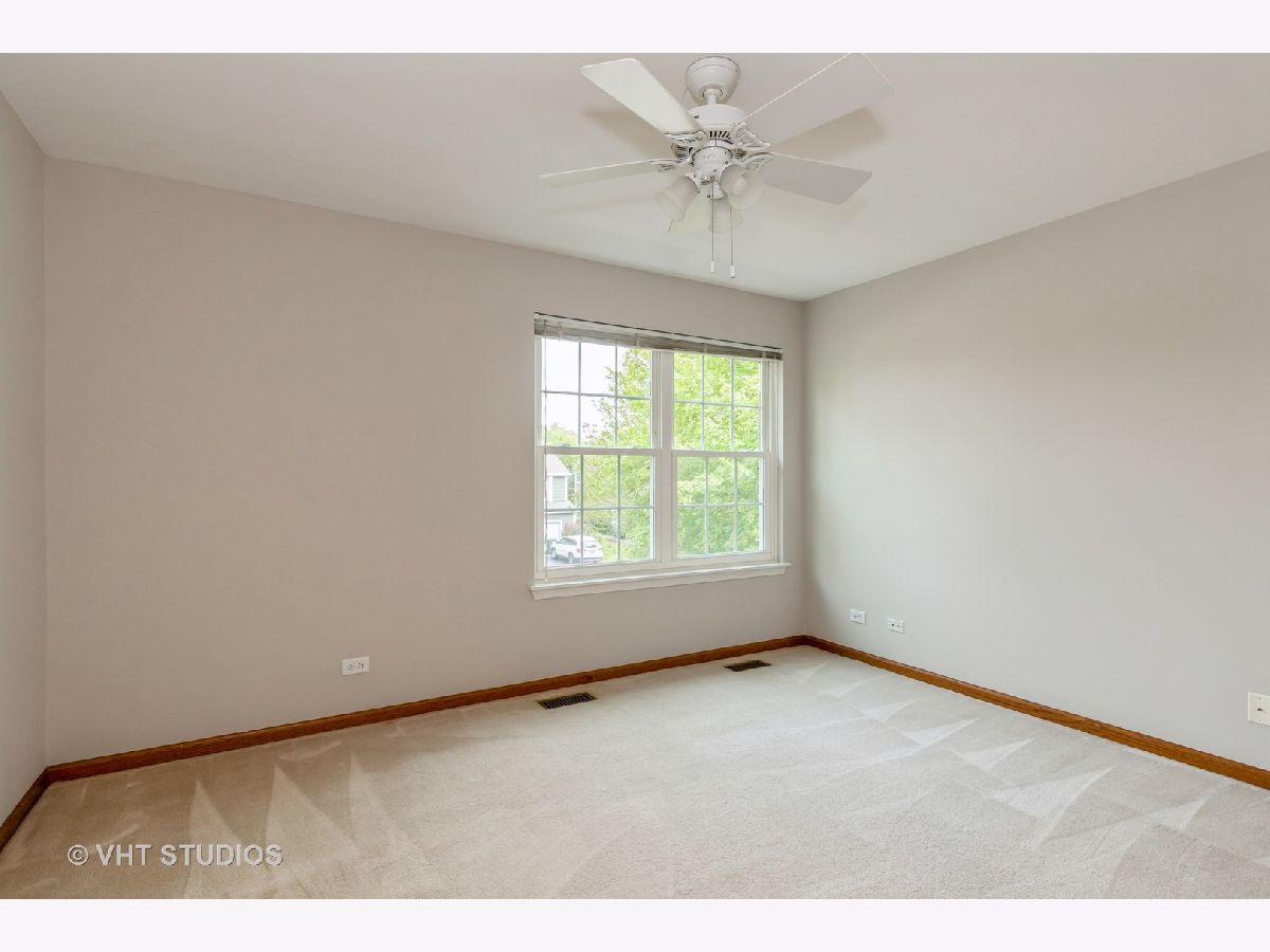 Homes Sold Concord Grove Mundelein Illinois, 1049 Concord