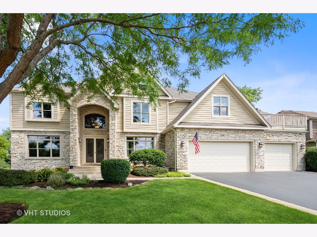 Homes Sold Northwood Acres Cary Illinois, 1504 Mink