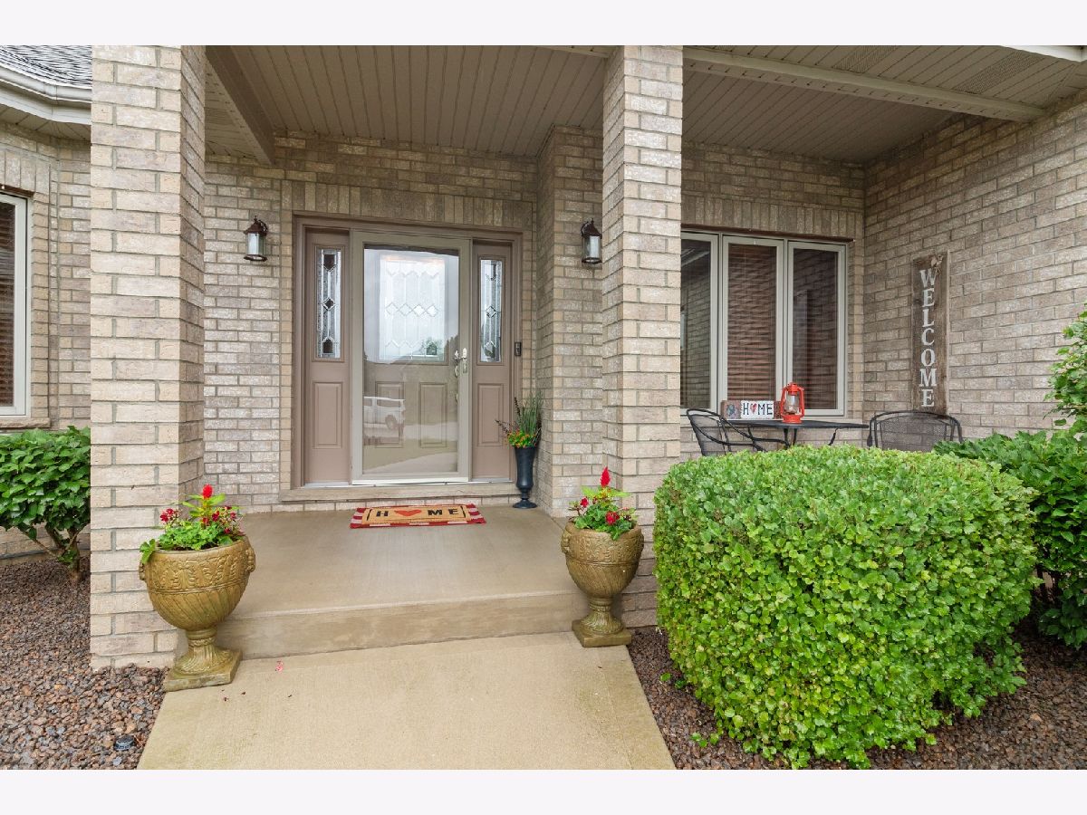 Homes Sold Waters Chase New Lenox Illinois, 681 Edgewater