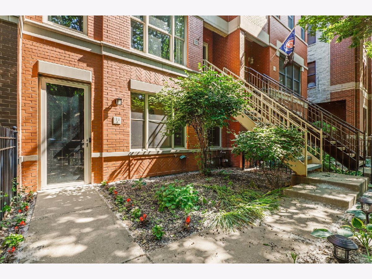 Condominiums Sold Verona Square Chicago Illinois, 1312 Fillmore
