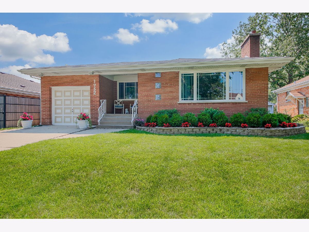 Homes Sold New Proviso Westchester Illinois, 1952 Bristol