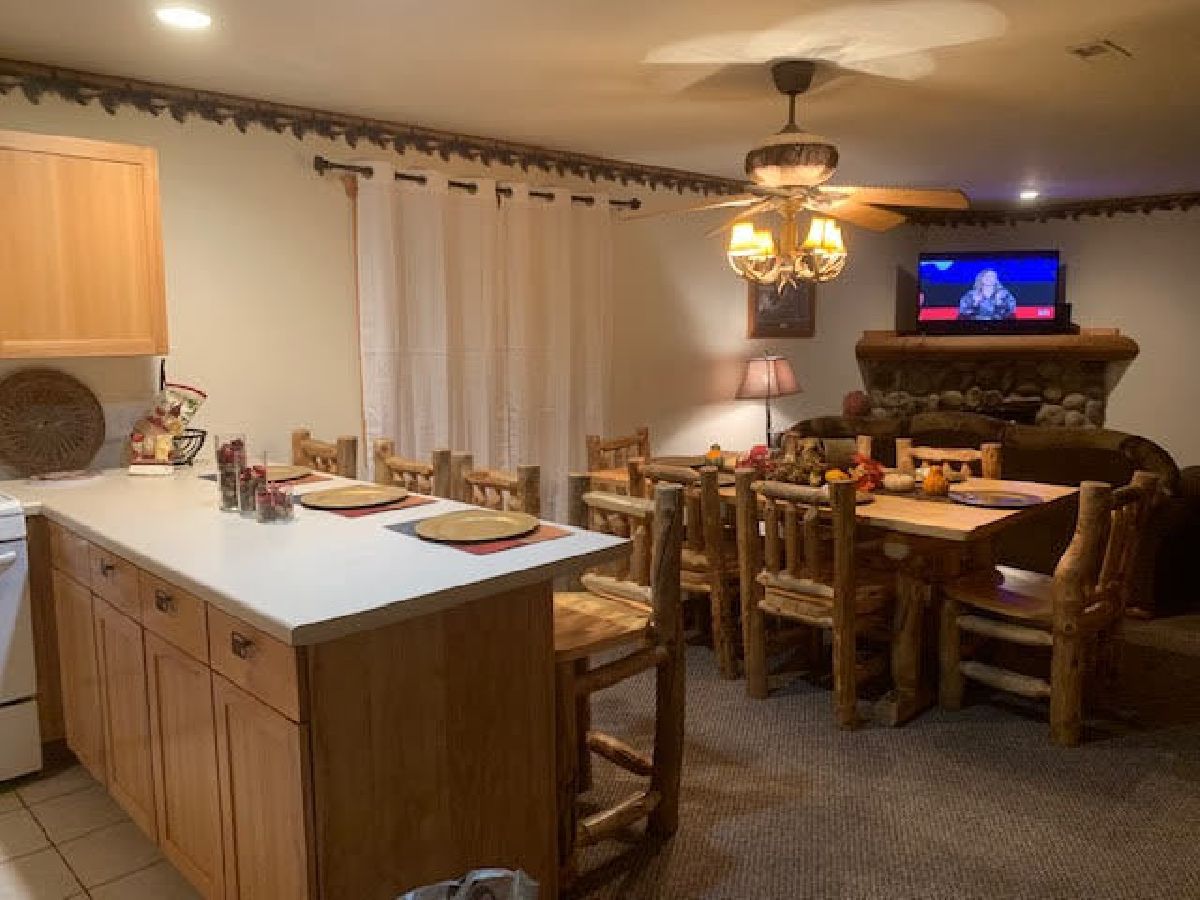 Townhomes Sold Grand Bear Utica Illinois, 2643 Il Route 178