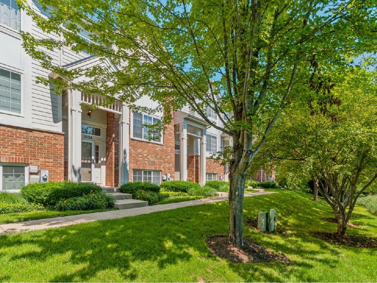Townhomes & Condos Sold West Ridge Elgin Illinois, 3334 Cameron