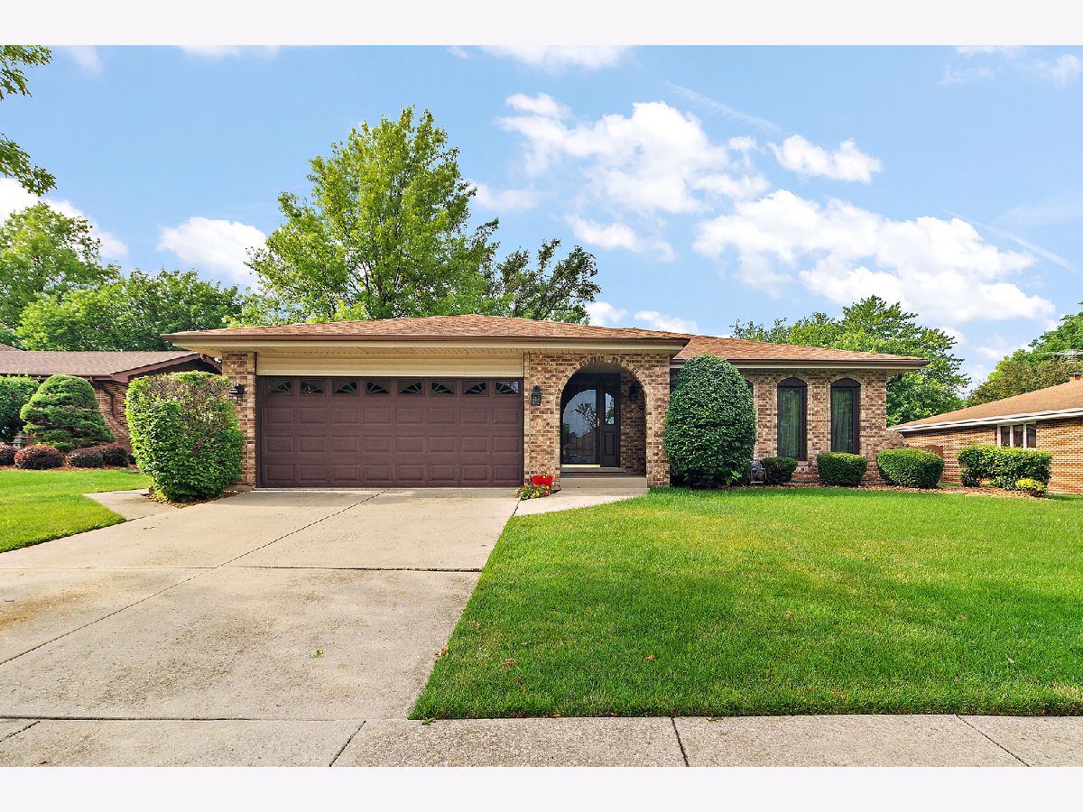 Homes Sold Sandburg Glen Palos Park Illinois, 10106 Parkview