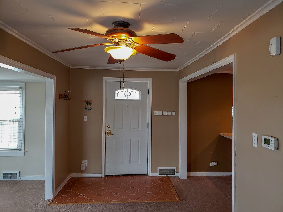 Homes Rented Brophy Farm Fox Lake Illinois, 1 Maple