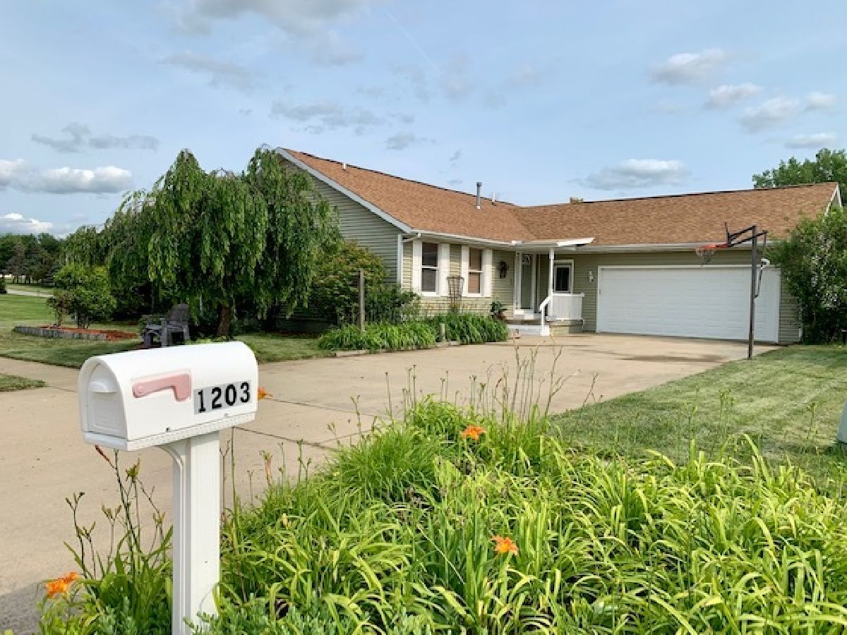 Homes Sold Timber Ridge Mahomet Illinois, 1203 Ridgewood