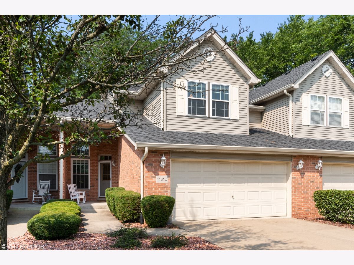 Townhomes Sold Hamilton Crossing Mokena Illinois, 11312 Wild Berry