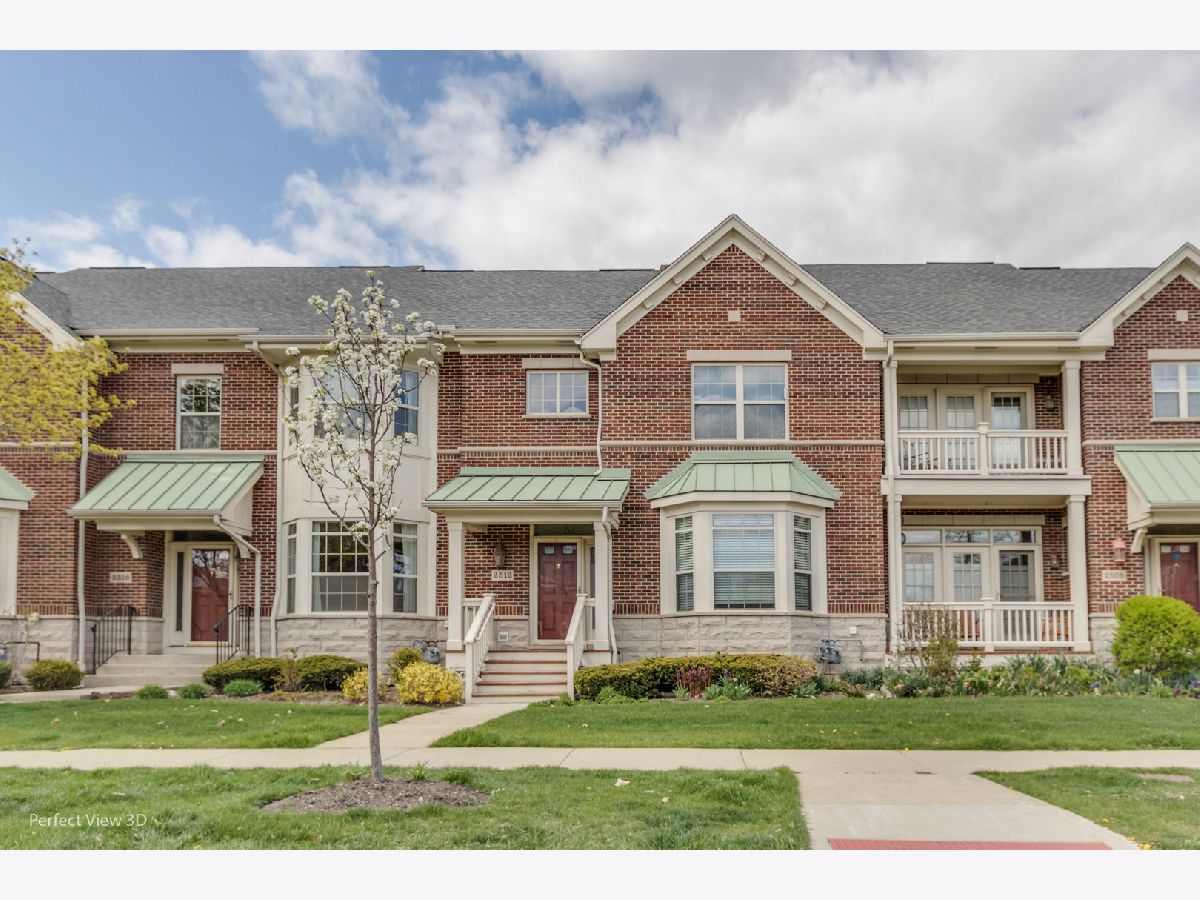 Townhomes & Homes Rented Cambridge At The Glen Glenview Illinois, 2512 Violet