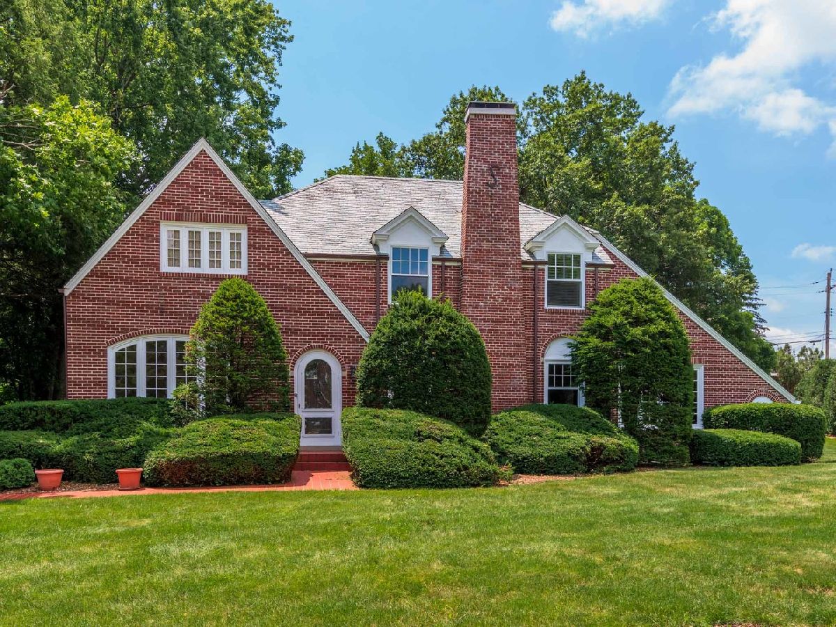 Homes Sold Bloomington C.c. Bloomington Illinois, 1 Country Club